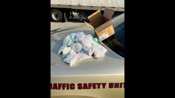 一分钟介绍“链接牛牛房卡”房卡详细使用教程