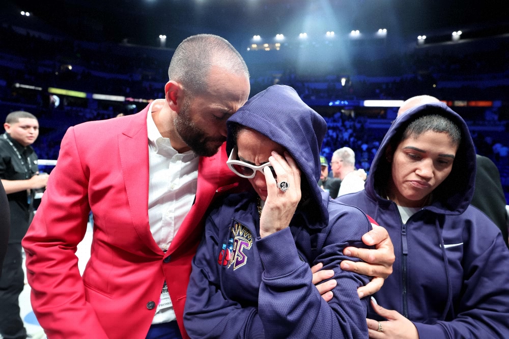 女子拳击冠军塞拉诺因眼部受伤无法在波多黎各比赛