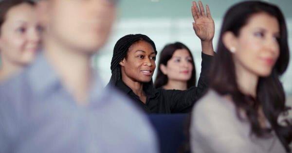 学生贷款再融资利率：2022年11月8日-贷款利率下降